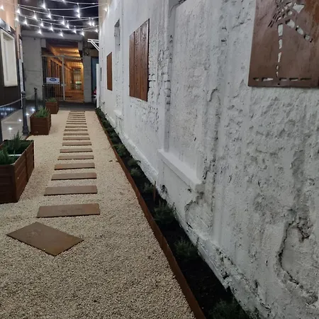 Oda ve Kahvaltı Bella