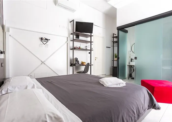 Bella Bed & Breakfast 4*